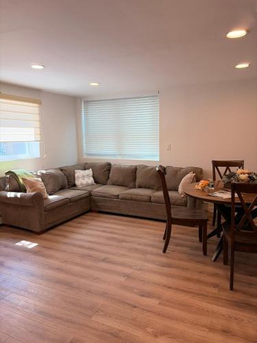Stamford Apartment | 1 Bedroom Apartment in DWTN Stamford w Laundry