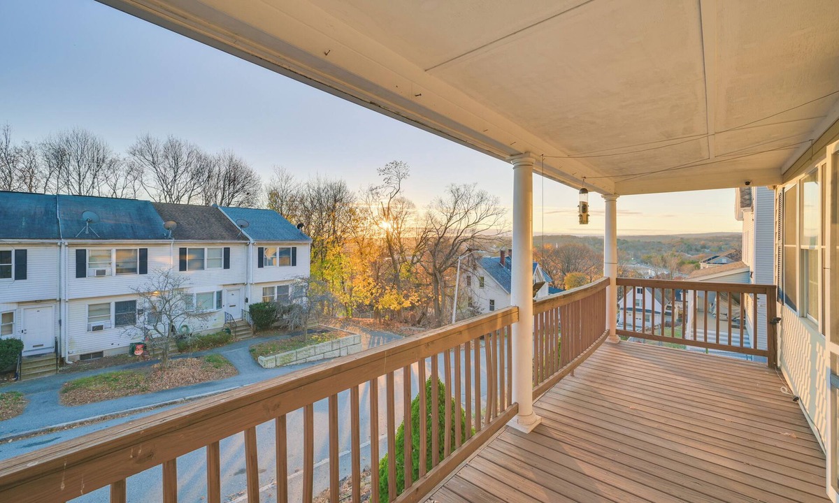 Worcester Apartment | 1 Mi to Downtown & Palladium: Worcester Getaway!