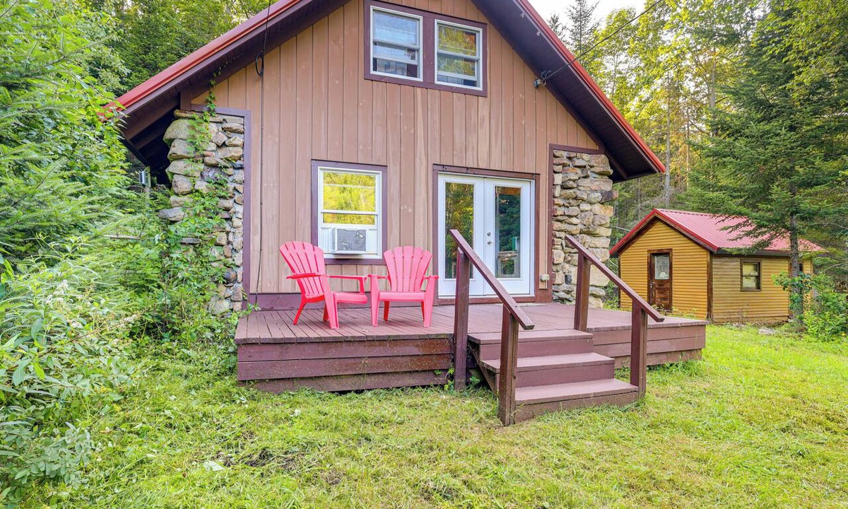 North River Cabin | 10 Mi to Gore Mountain! Pet-Friendly Cabin