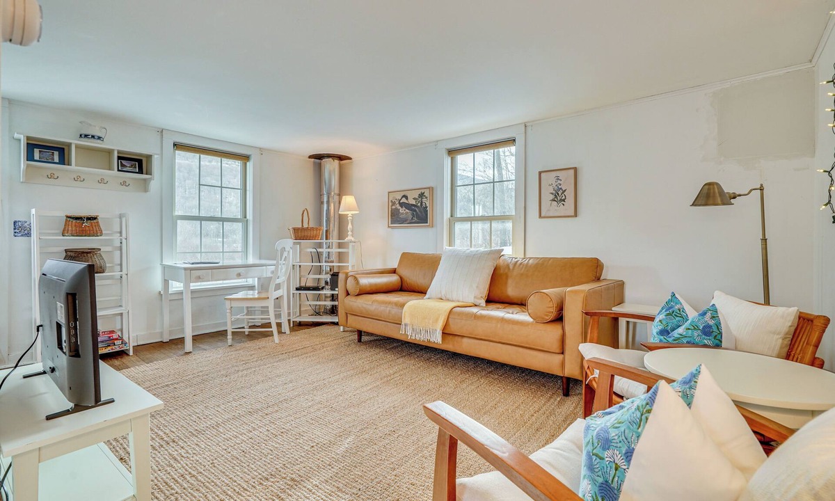 Manchester Center House | 12 Mi to Bromley Mtn Ski Resort: Quiet Hideaway