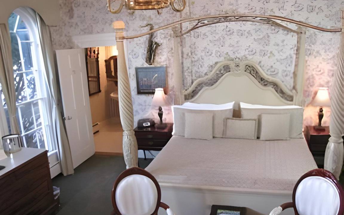 Historic Hill House | 14 m² Motel ∙ 3 guests