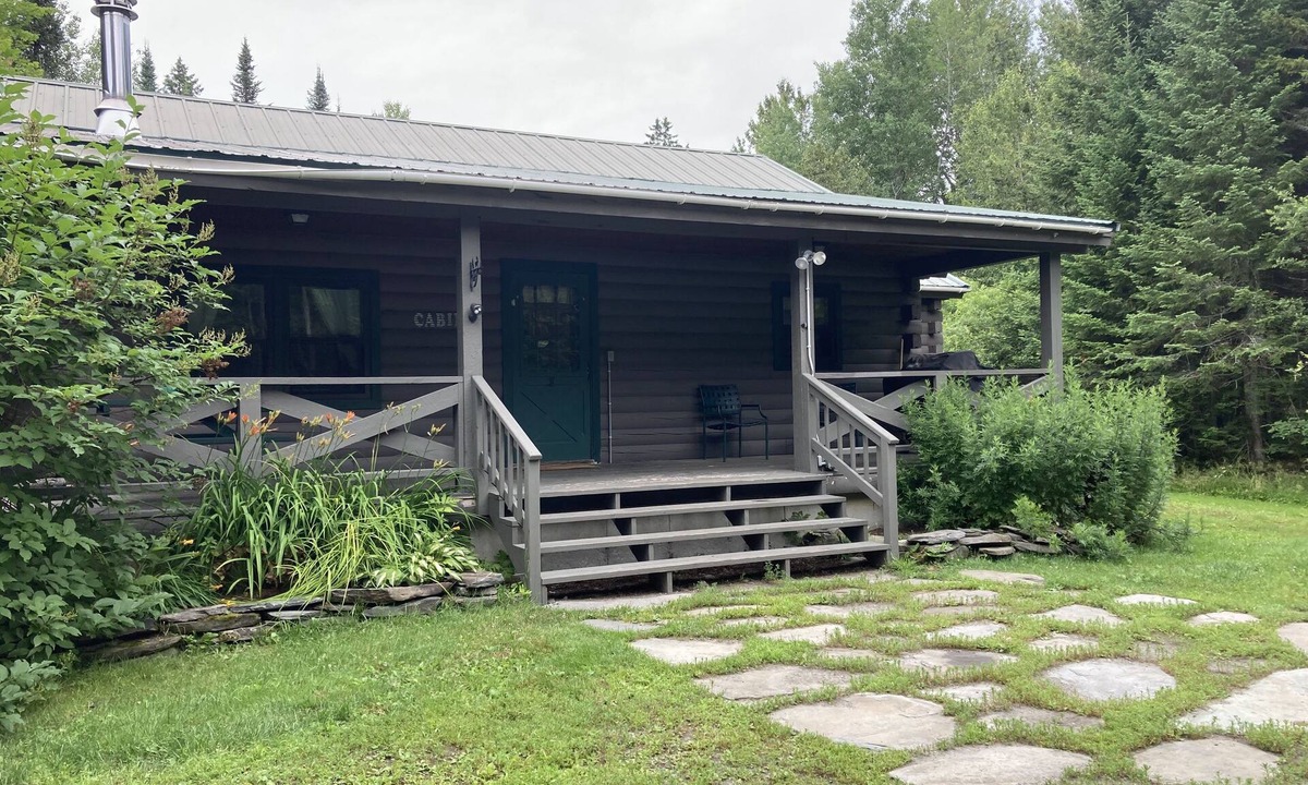 Pittsburg Cabin | 2 bedroom cabin located at its own location