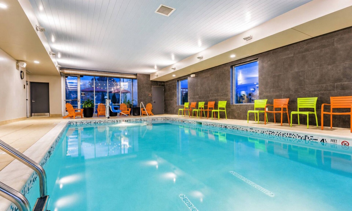 Newtonville Hotel | 2 Family-Friendly Units with Free Breakfast and Free Parking!