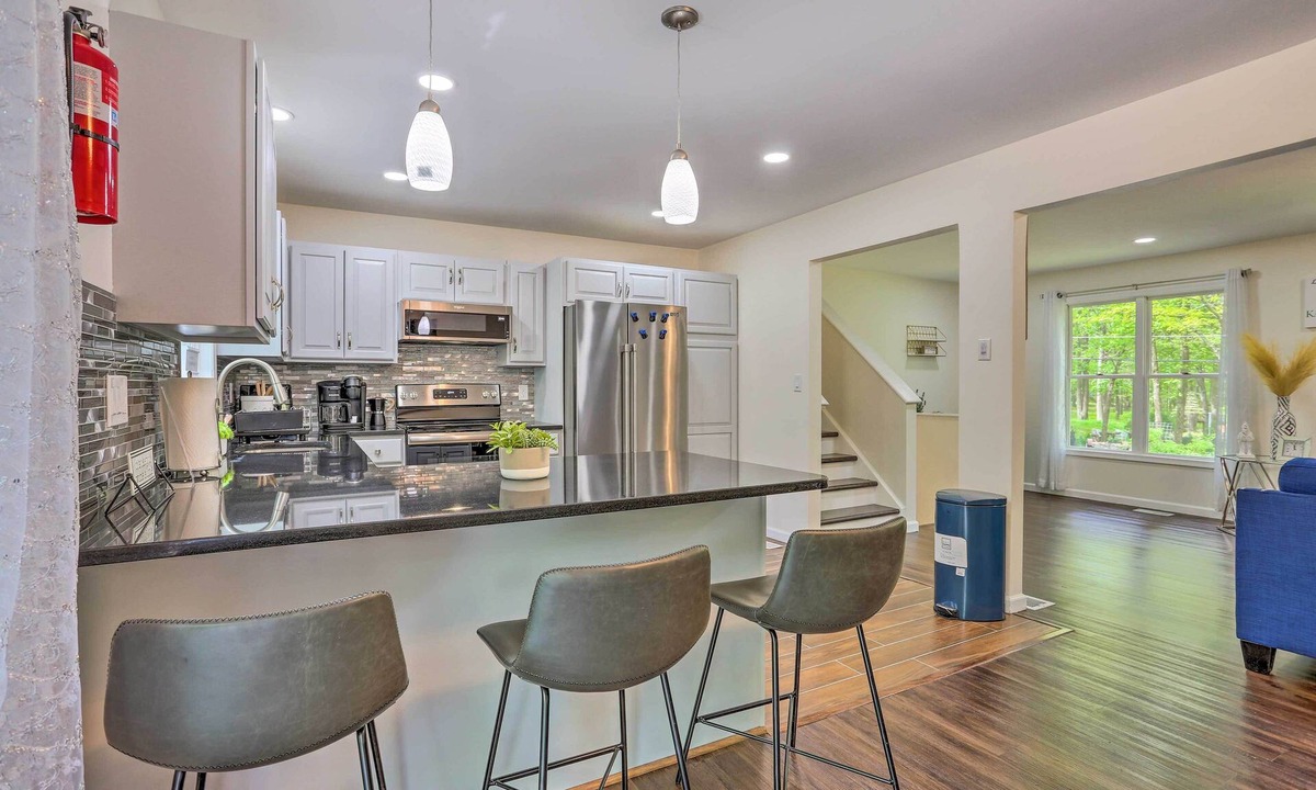 Pocono Summit Cottage | 2 Game Rooms! Family Poconos Home 9 Mi to Slopes