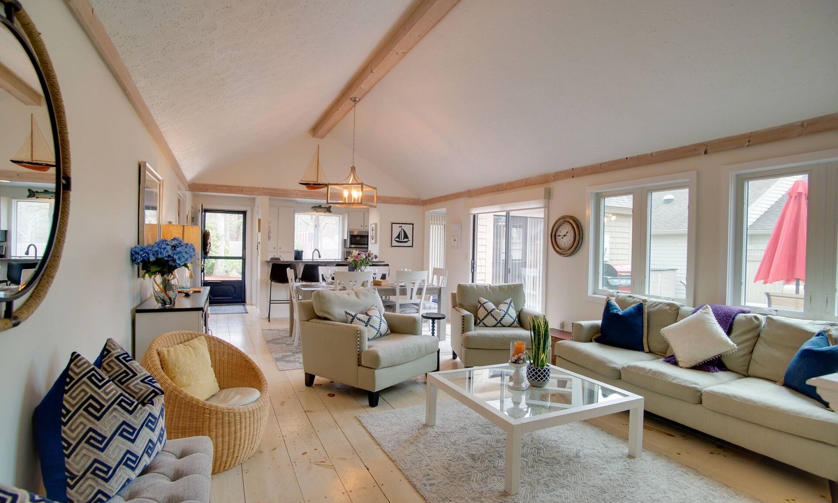 Mews Village House | 2 Mi to Beach: Charming Cape Cod Home w/Patio!