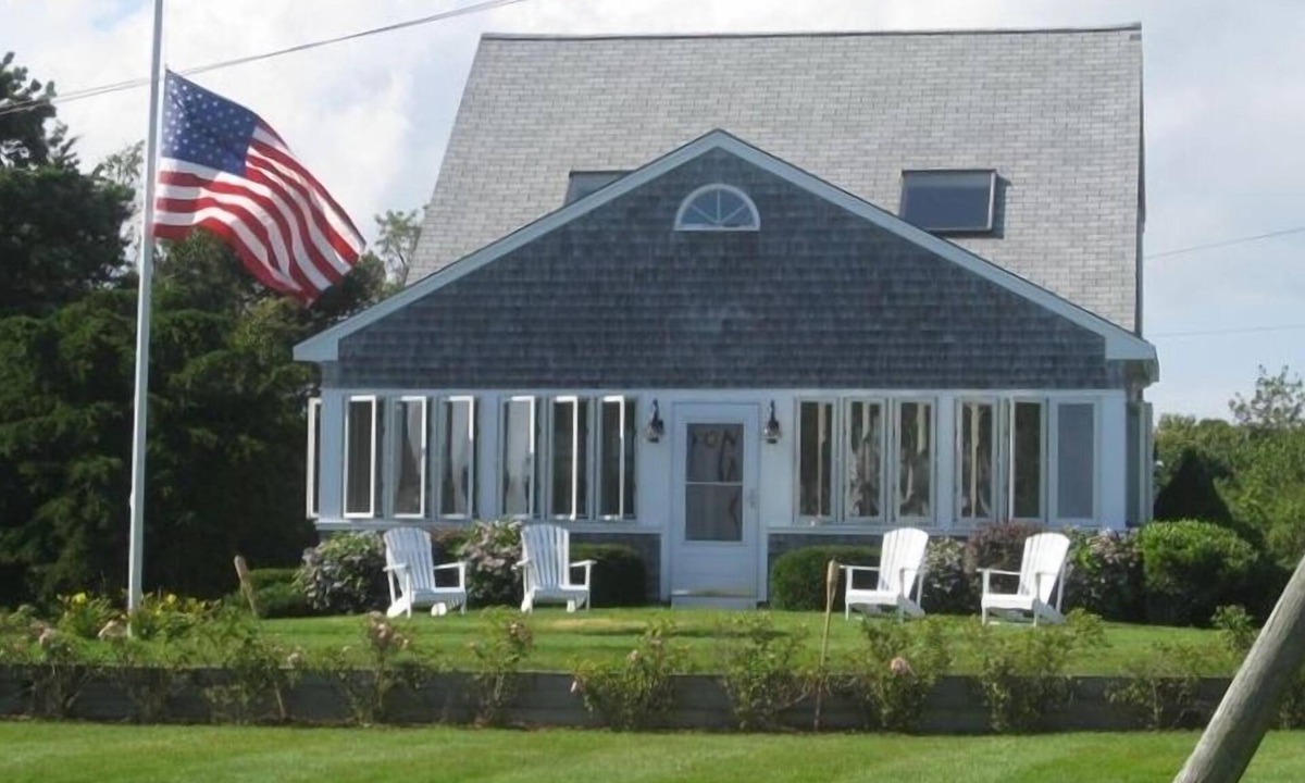 South Yarmouth House | 2026 openings - Family Friendly S Yarmouth Rental - oceanview home.