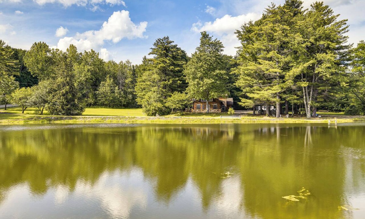 Scottsburg Cabin | 24-Acre Finger Lakes Cabin w/Private Pond