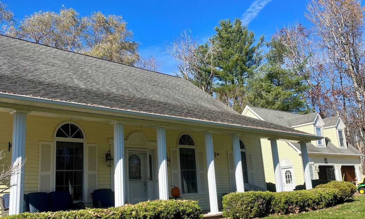 Lanesborough House | 3-bedroom house in serene Lanesborough with gym, hot tub, and wrap around porch
