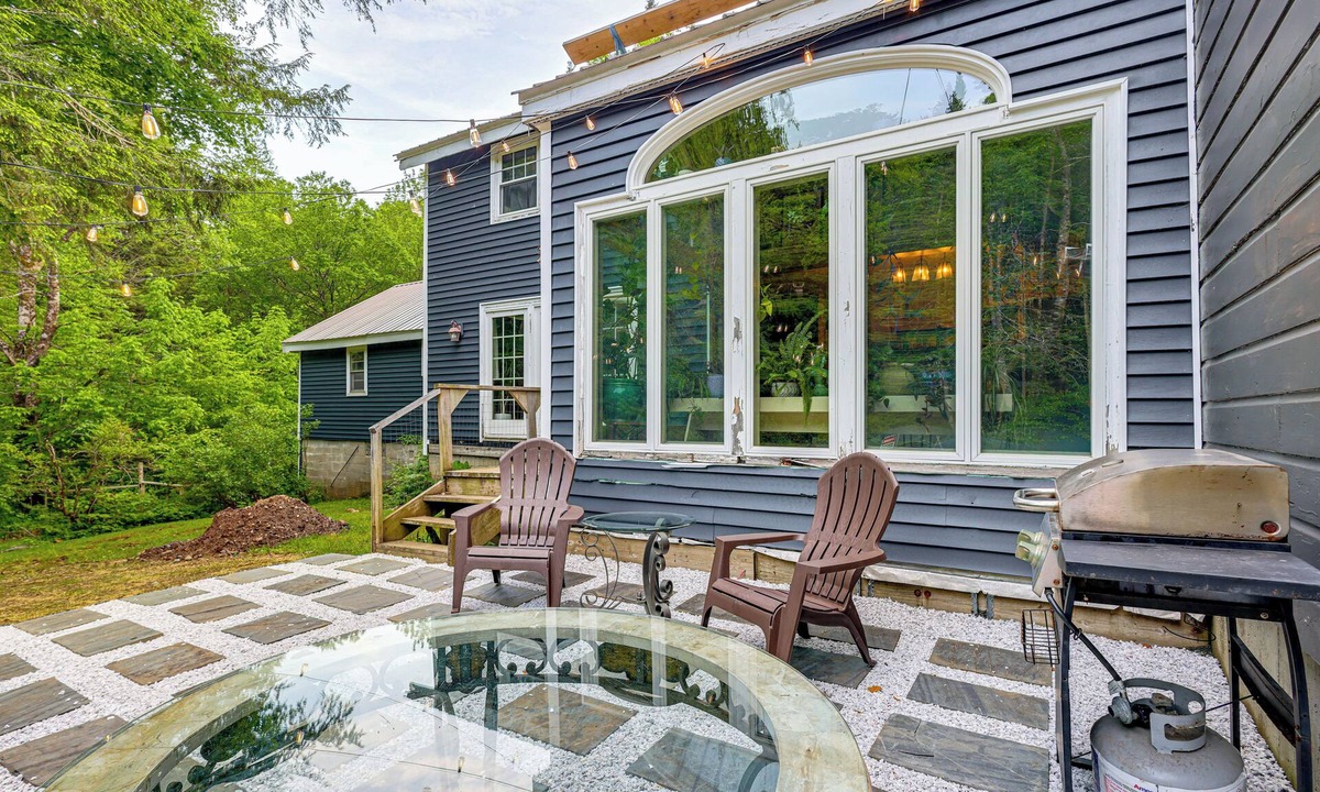 West Dover Cottage | 3 Mi to Mount Snow: Spacious West Dover Home