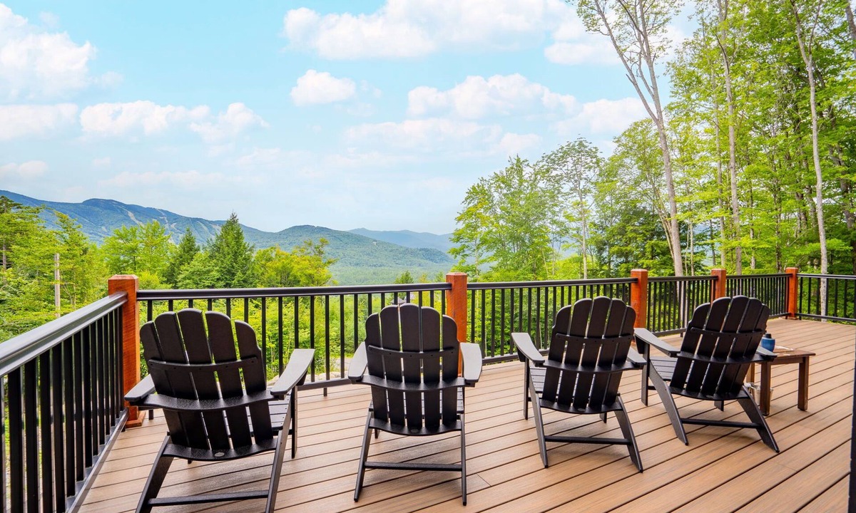 Sunday River Area House | 3 Min to Slopes | Stunning Mountain View