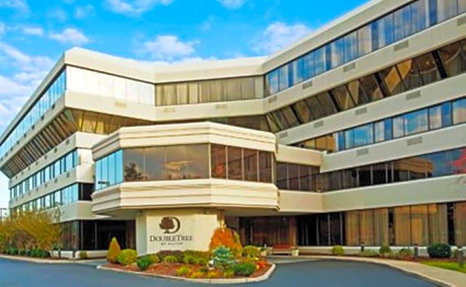 Rockland Hotel | 3-Star Hotel ∙ DoubleTree by Hilton Boston-Rockland