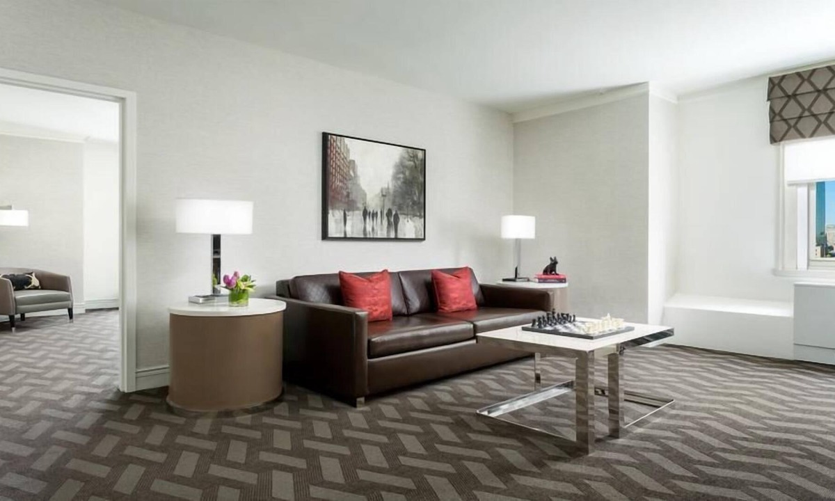 Downtown Boston House | 3 x One-Bedroom at Boston Park Plaza