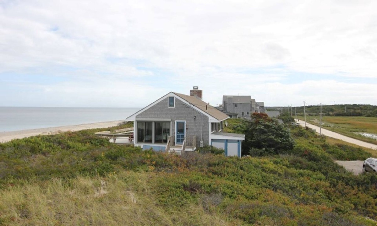 East Sandwich Cottage | 36 Salt Marsh Rd