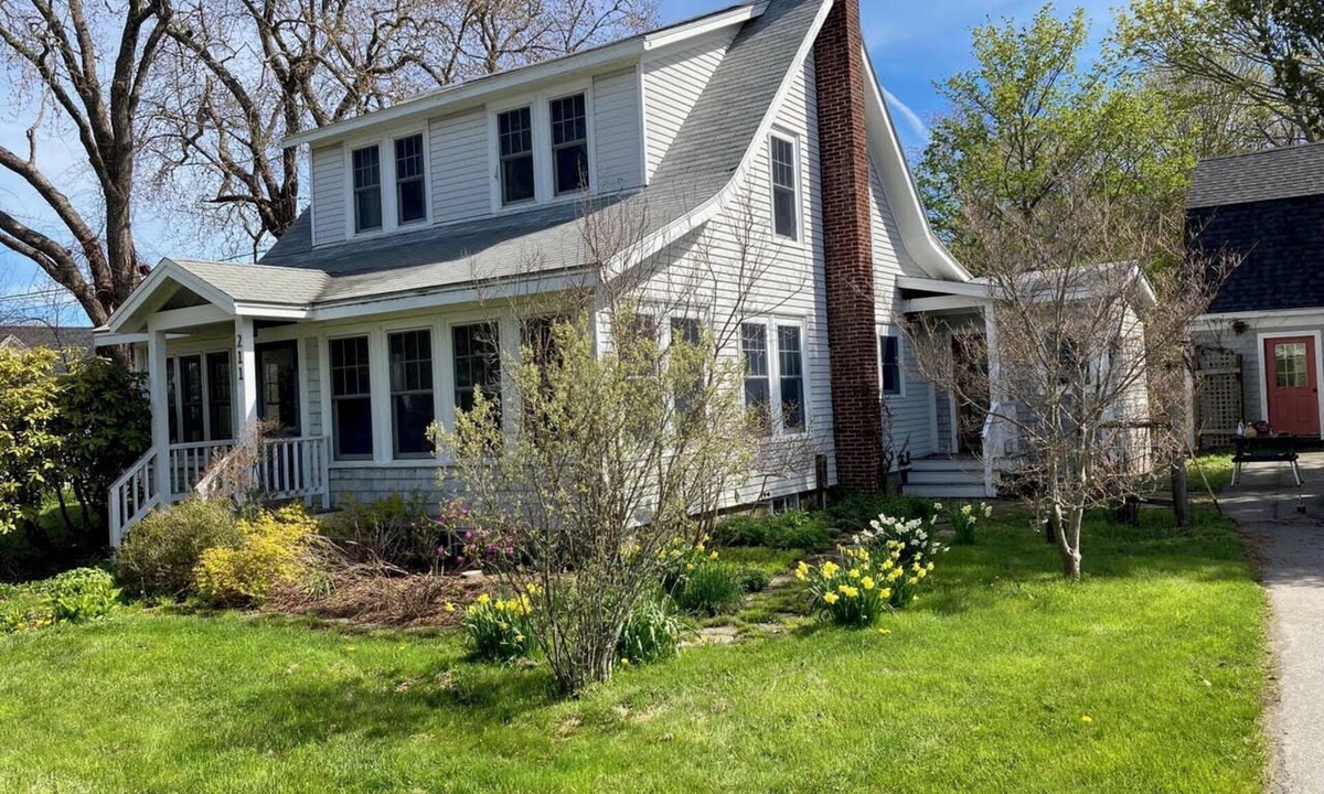 Pemaquid Beach House | 4BR, 3 BA Family Home Walking Distance to Pemaquid Beaches
