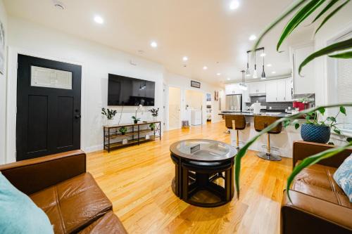 Worcester Apartment | 4BR Worcester Family Apt - Spacious Kitchen - Near Parks & Dining - Summer Ready 16-1