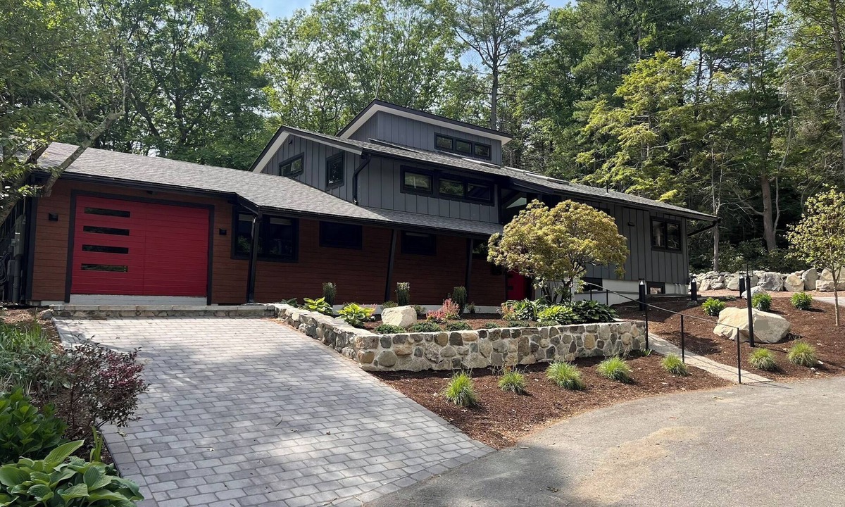 Stoneham House | 5-Bedroom Home Near Boston, 4,000+ Sq Ft, Wooded Setting
