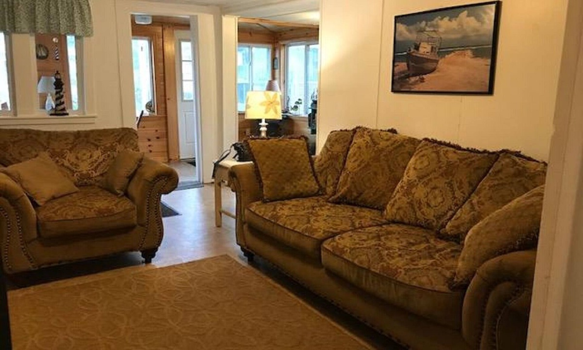Ocean Park House | 5 HOUSES AWAY FROM BEACH, DISCOUNTED ALL OF AUGUST.