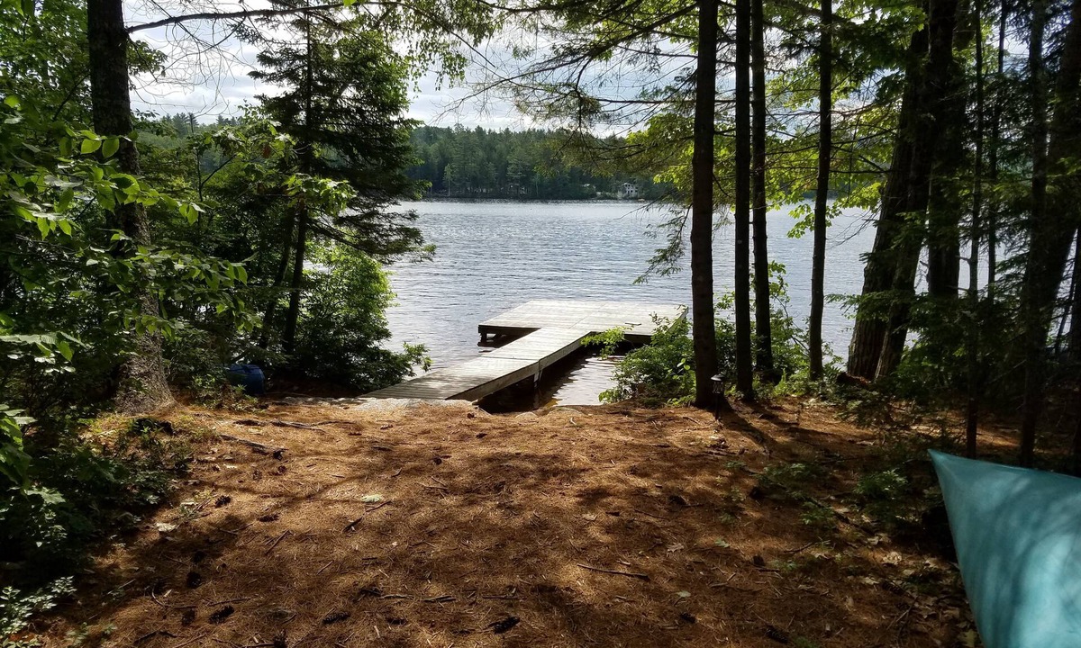 Bethel House | 5BR Lake house- Fish. Boat. Swim. 3 miles south of downtown Bethel