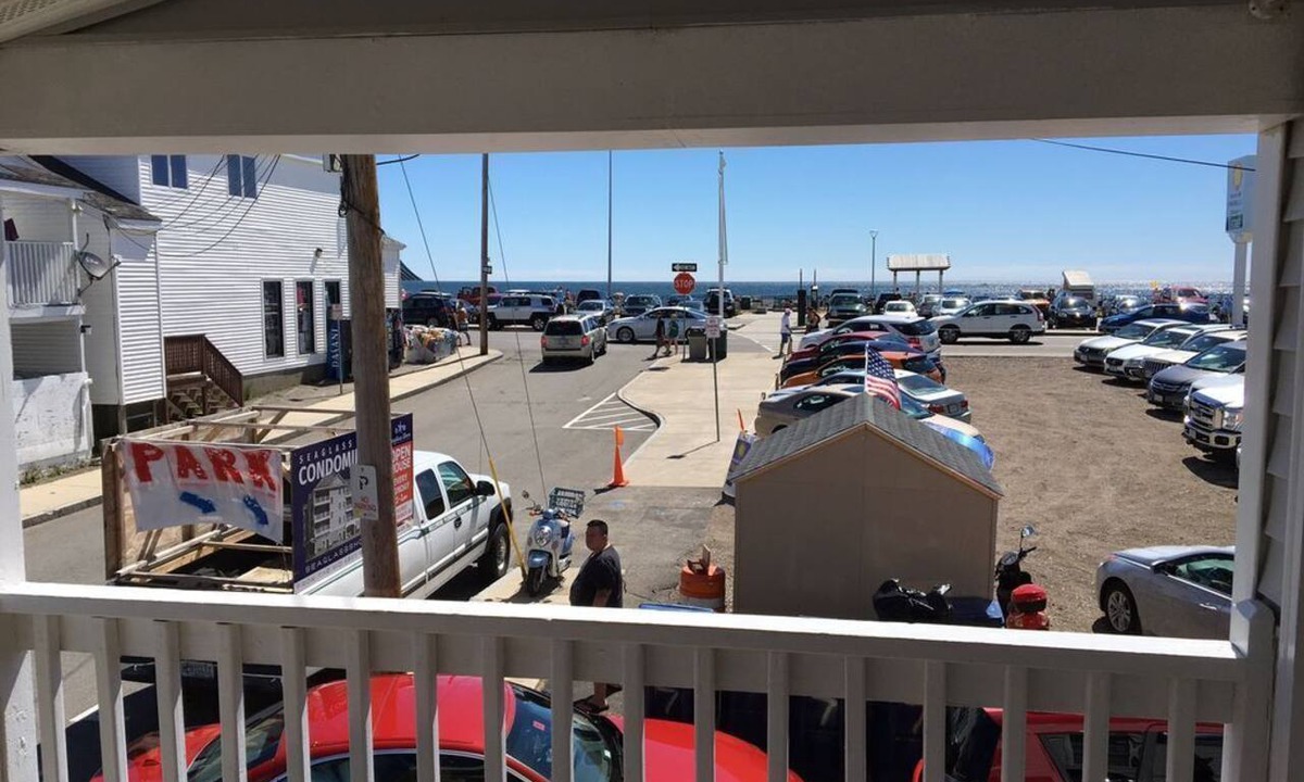 Hampton Apartment | 6 BR, 2 Bath, A/C, W/D, Grill, Sleeps 21 Best Location & Direct Ocean Views
