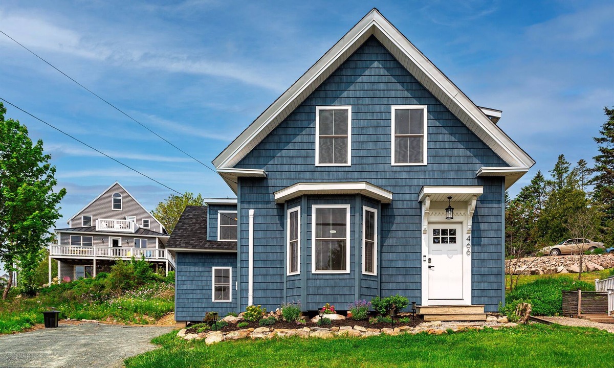 Southwest Harbor House | 7 mins to Acadia and walk to town!