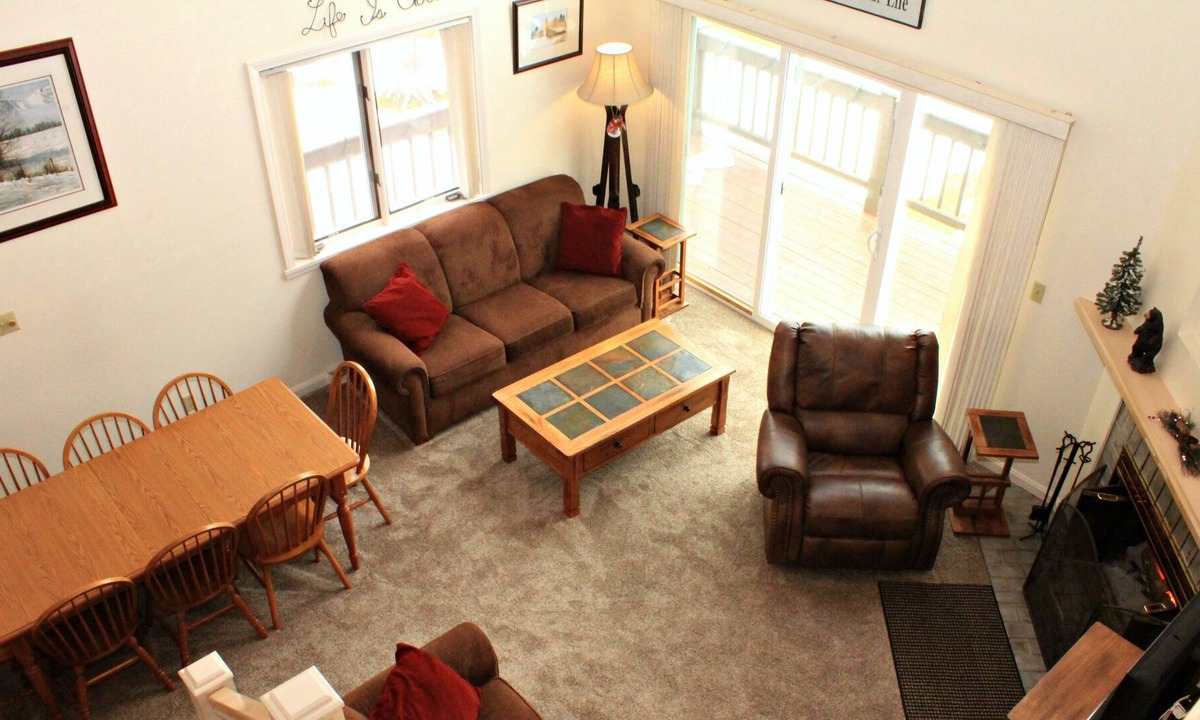 Clymer House | 💖 8280 The Peak- Hot tub, on slopes, Pool Table, Golf Course, Fire Pit 🔥