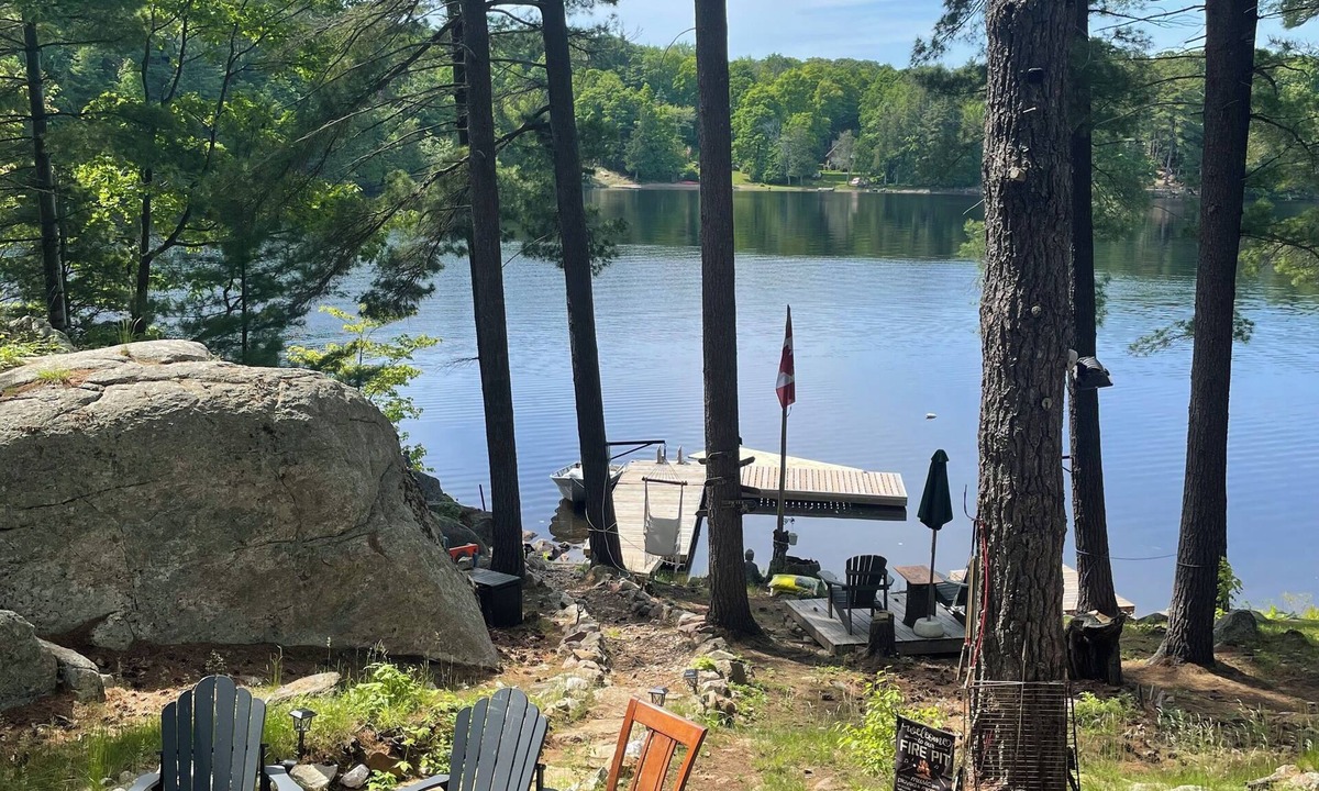 Arden Cottage | A COTTAGE and a boat with SOME EAST COAST CHARM