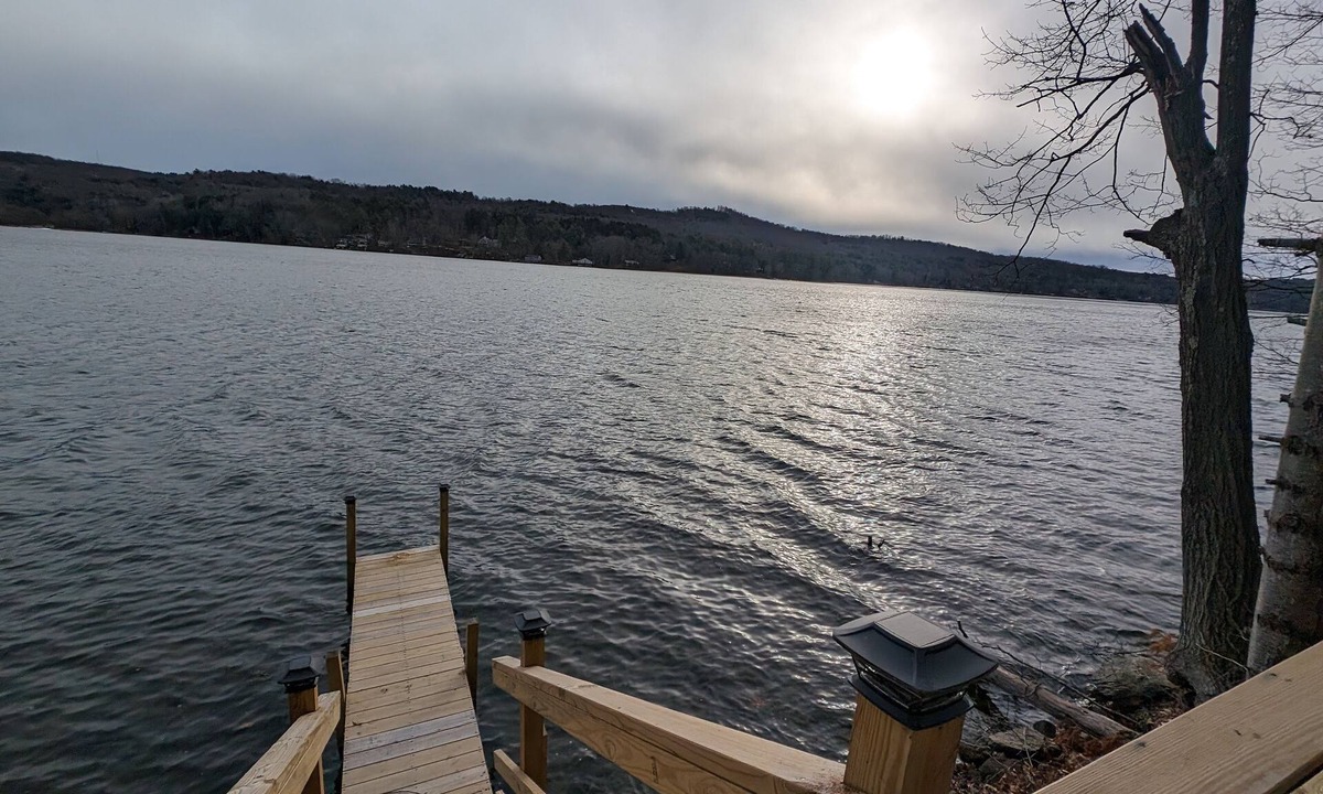 Argyle House | “A-frame of mind”- cozy cottage get-away on Cossayuna Lake