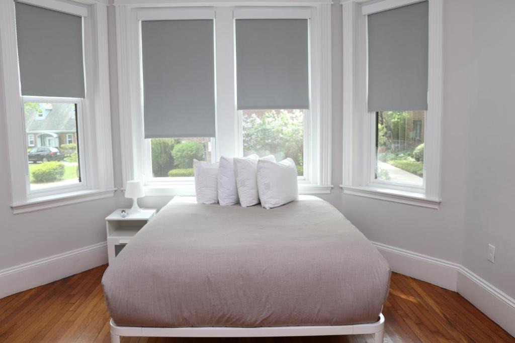 Griggs Park Apartment | A Stylish Stay w/a Queen Bed, Heated Floors. #18