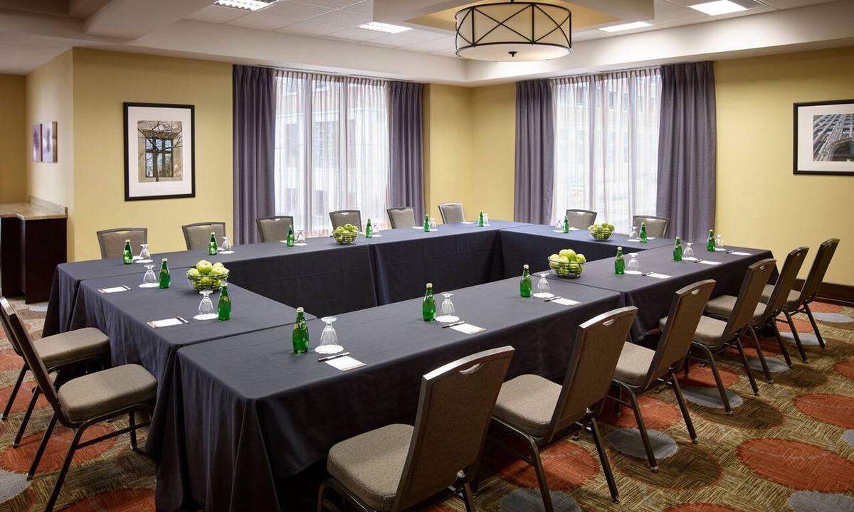 Central Hamilton Apartment | Accessible Suite w/Transfer Shwr | Free Breakfast