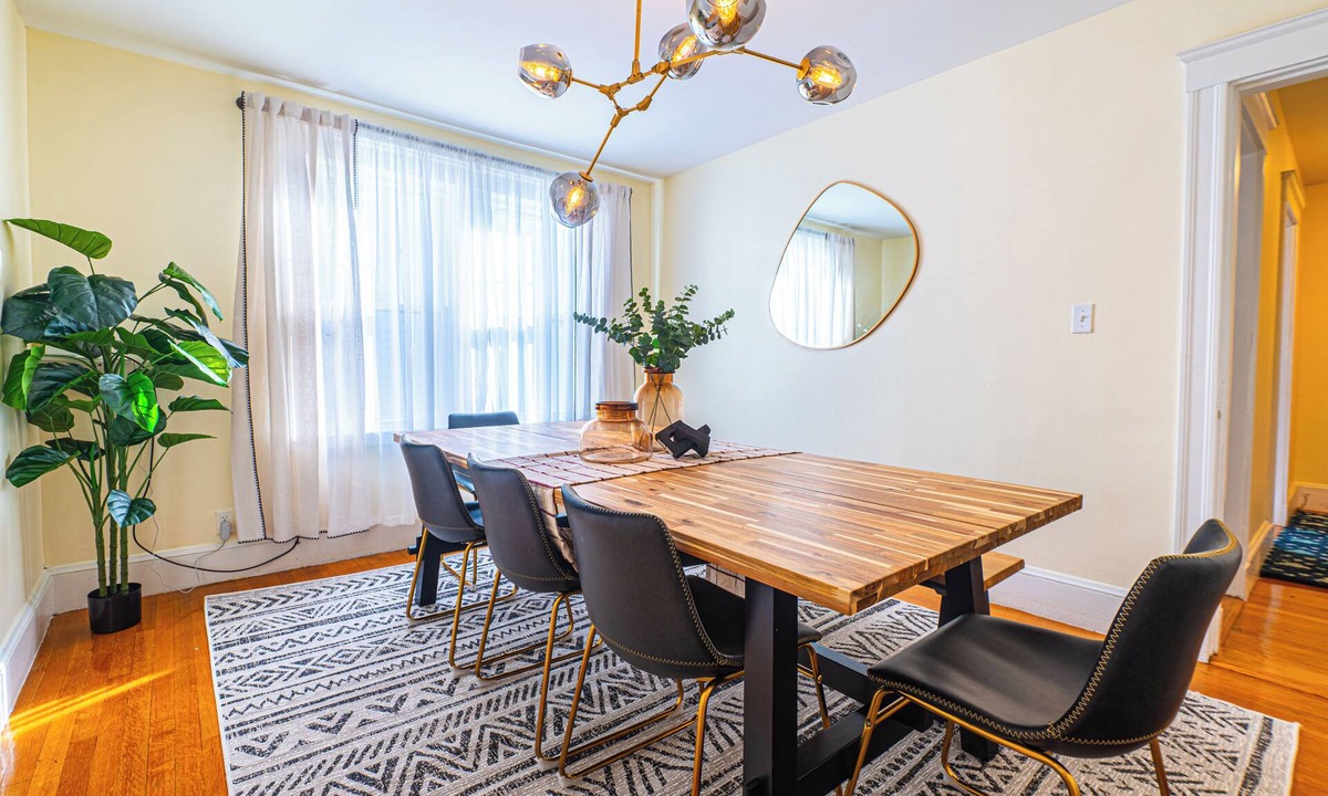 Ashmont Apartment | Adams Village 6-Bed Apt: City Perks, Suburban Vibe