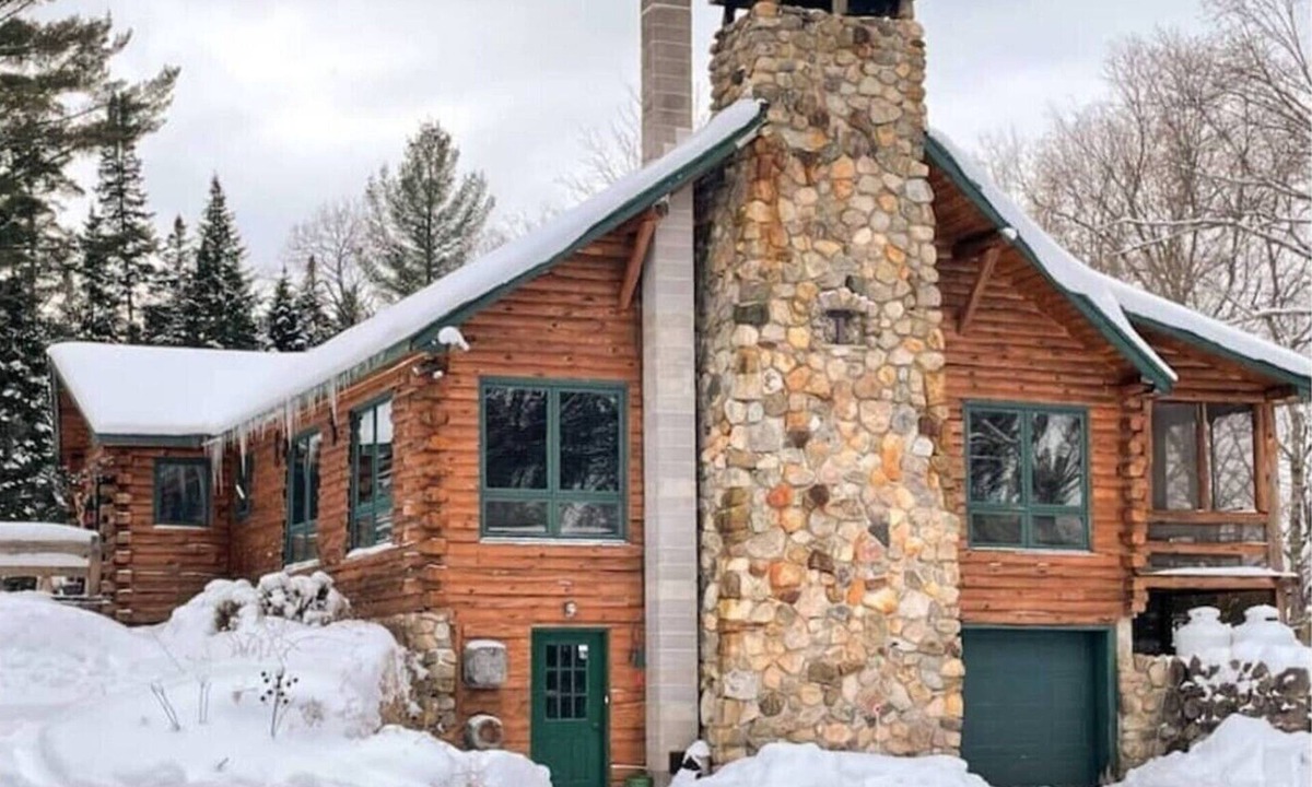Long Lake House | Adirondack Retreat | 2 Kings | Sleeps 10