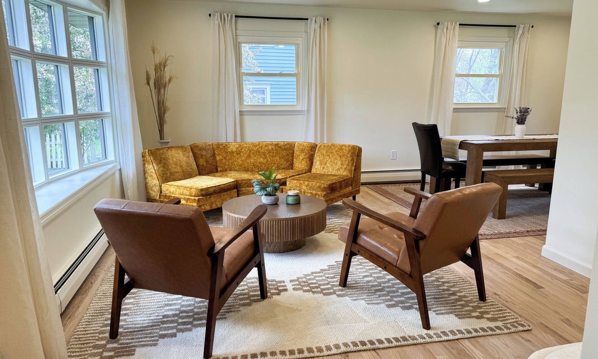West End House | All-Star Stay: 4BR/3Bath Renovated Home