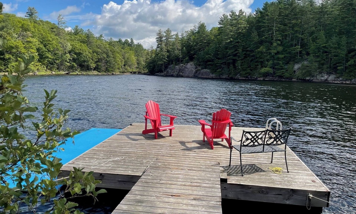 North Kawartha House | Anstruther Lake Getaway locate in Kawartha Highlands Provincial Park