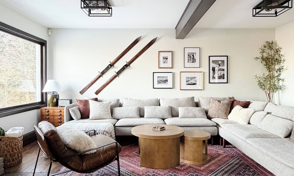 Stratton Mountain House | Après Lodge: 5BR 7 mins from Stratton with hot tub, sauna, fire pit, views