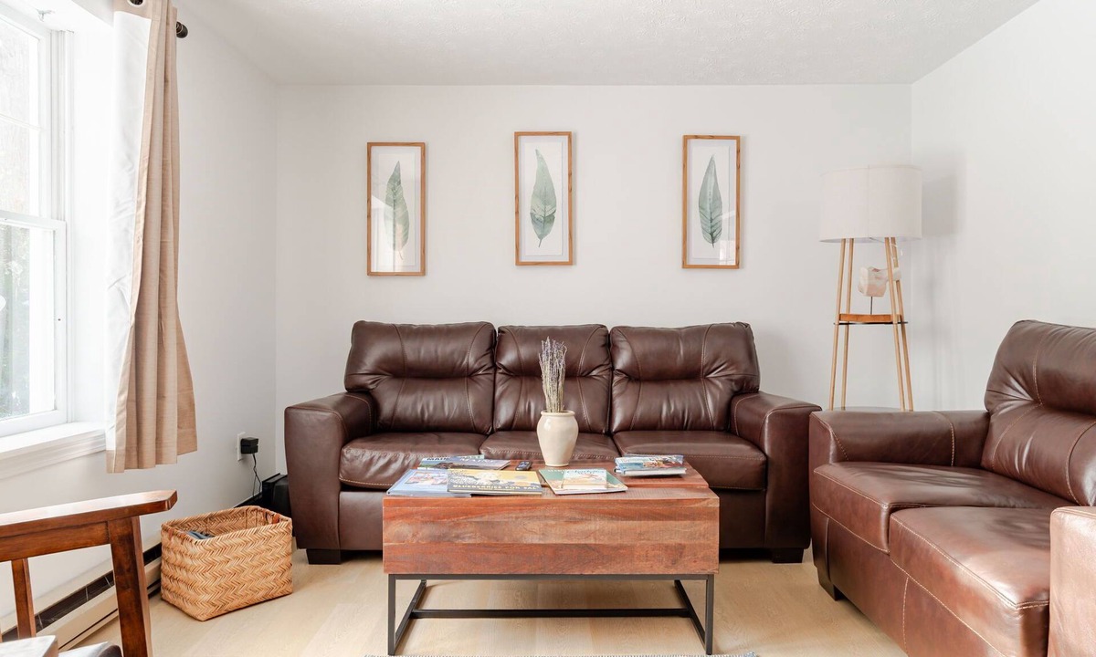 East Deering House | Back Cove Retreat-FREE Parking 5 min to Old Port!
