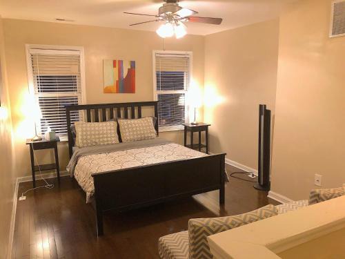 Upper Fells Point House | Baltimore Classic - Entire House By Fells Point, Inner Harbor, Johns Hopkins