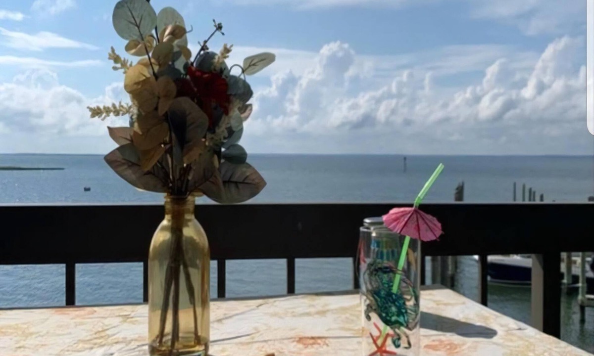 Beach Haven Condo | BAY FRONT 2 BEDROOM AND 2 BATH CONDO
