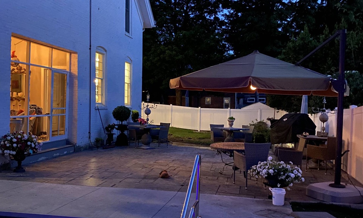 Saratoga Springs House | Beautiful carriage house-perfect for entertaining, 5 minutes to track & downtown