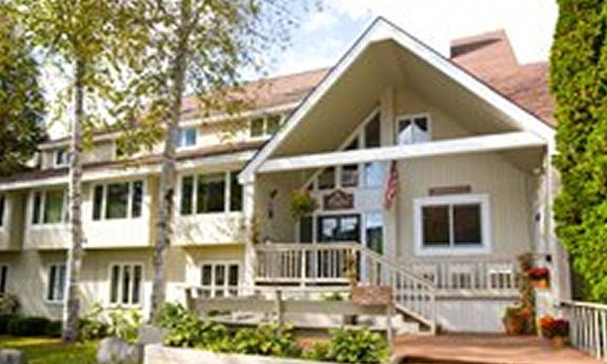 Waterville Valley Apartment | Beautiful studio unit at resort, sleeps 4