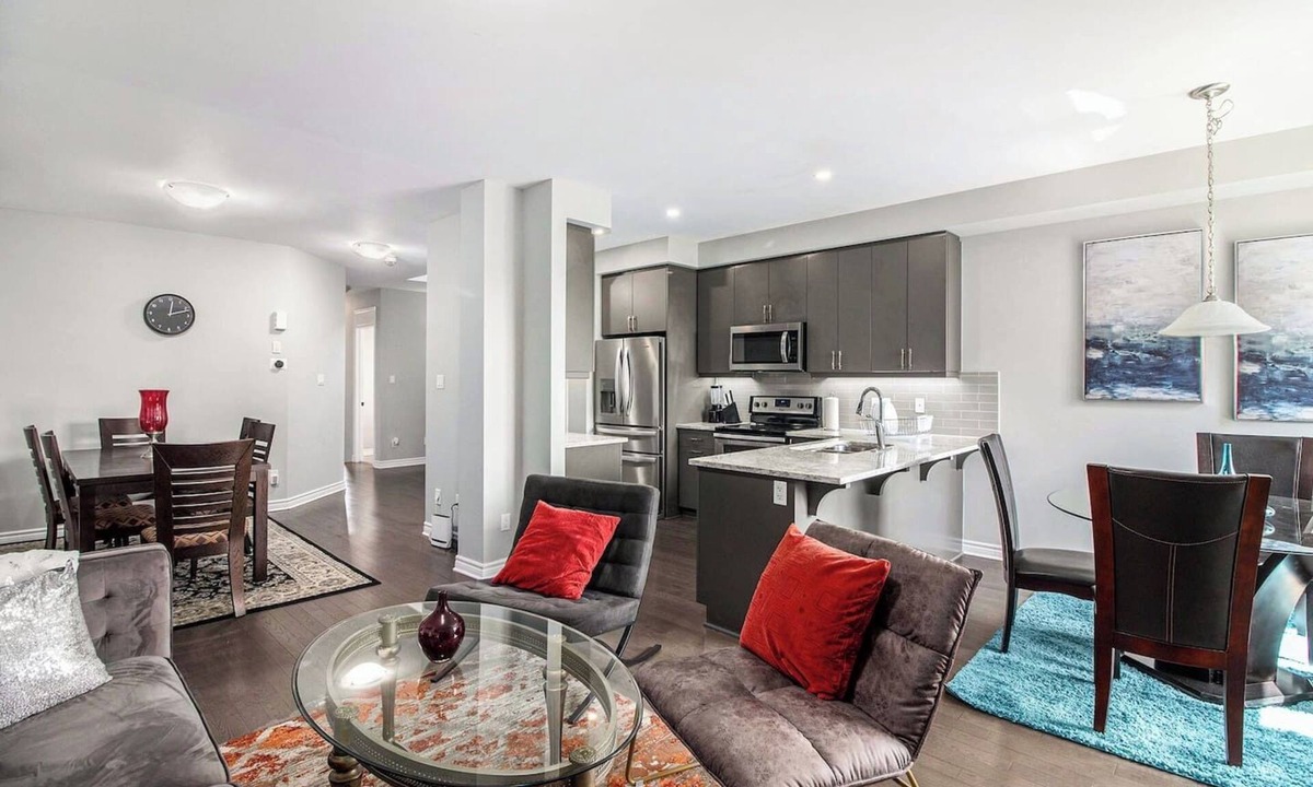 Leitrim House | Beautifully Furnished 3-Bedroom Home