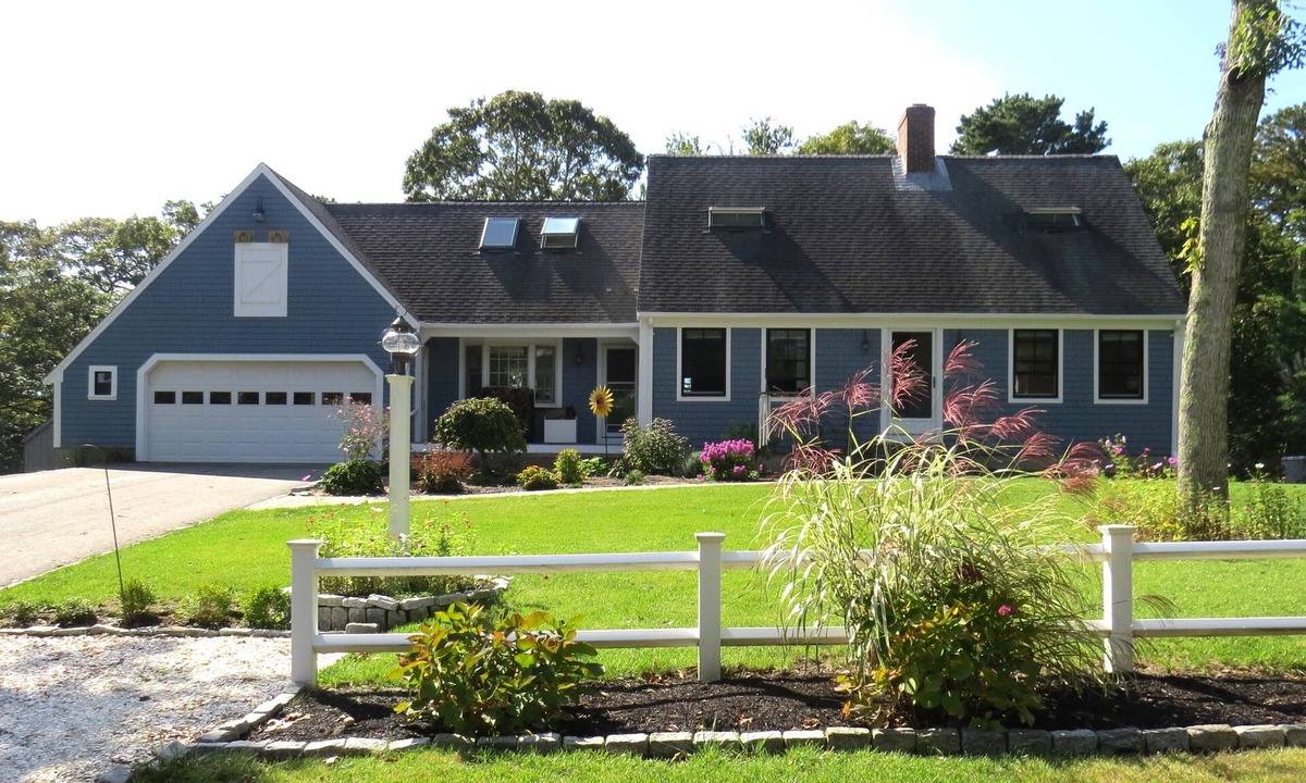 South Orleans House | Beautifully Renovated Home Near Pleasant Bay
