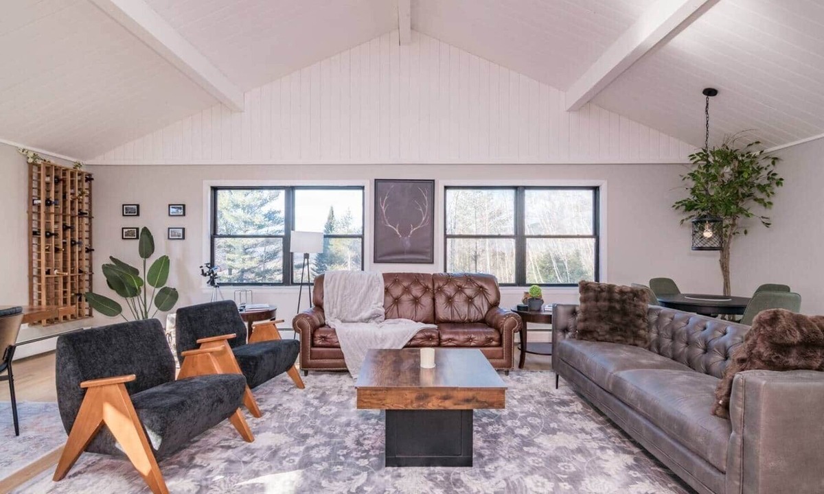 Cheshire House | Berkshire's Family Gathering & Mountain Escape!