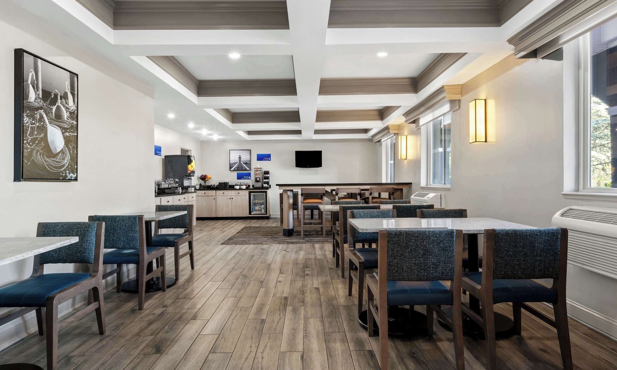 North Dartmouth Hotel | Best Western Dartmouth-New Bedford