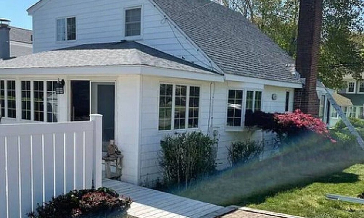 Niantic Cottage | Black Point Cottage - Suddenly Available for July Weeks