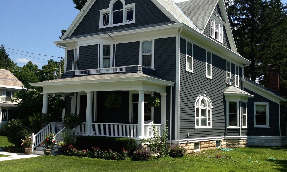 Manchester Center House | BONNET HOUSE IS WHERE TIMELESS VERMONT CHARM MEETS MODERN LUXURY.