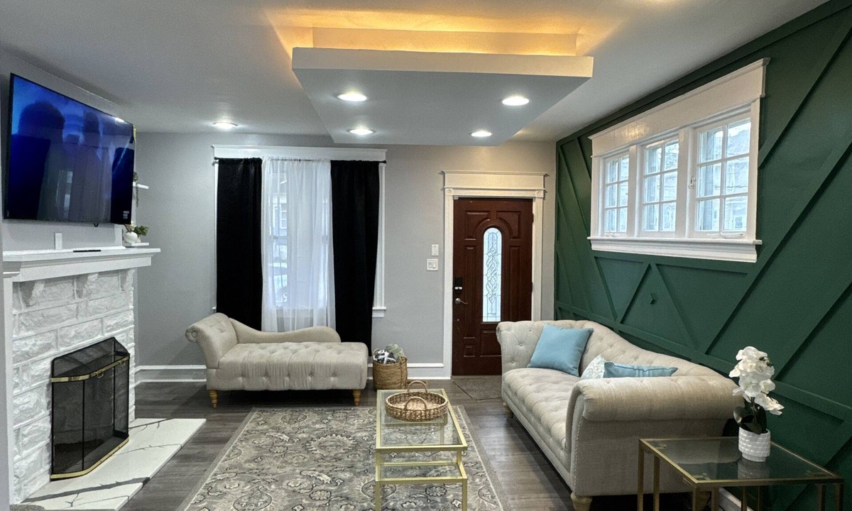 Yeadon House | Book Now! 30% OFF, FIFA WC Group Stay,3BR, Sleeps8, UPenn, QBed, Fast Wi-Fi