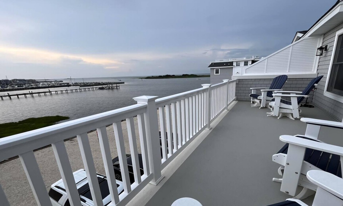 North Beach Haven Condo | Brand new Bayfront Luxury Townhome with Pool and Elevator.