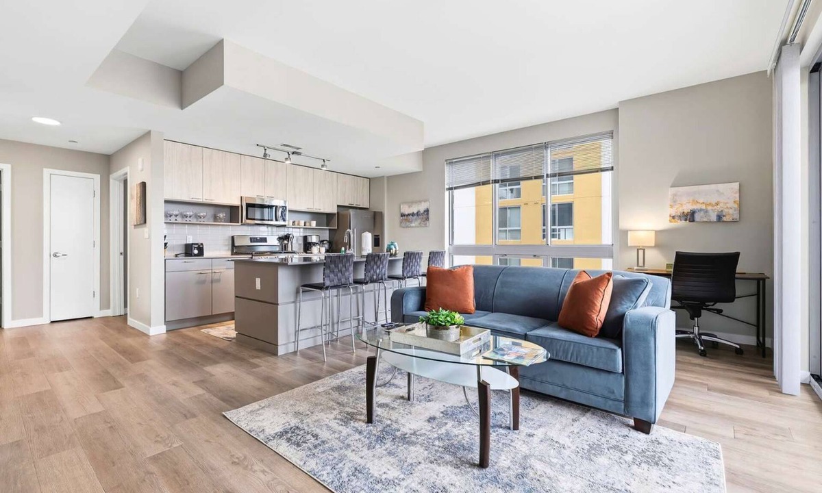 Stamford Apartment | Bright Apt with Balcony
