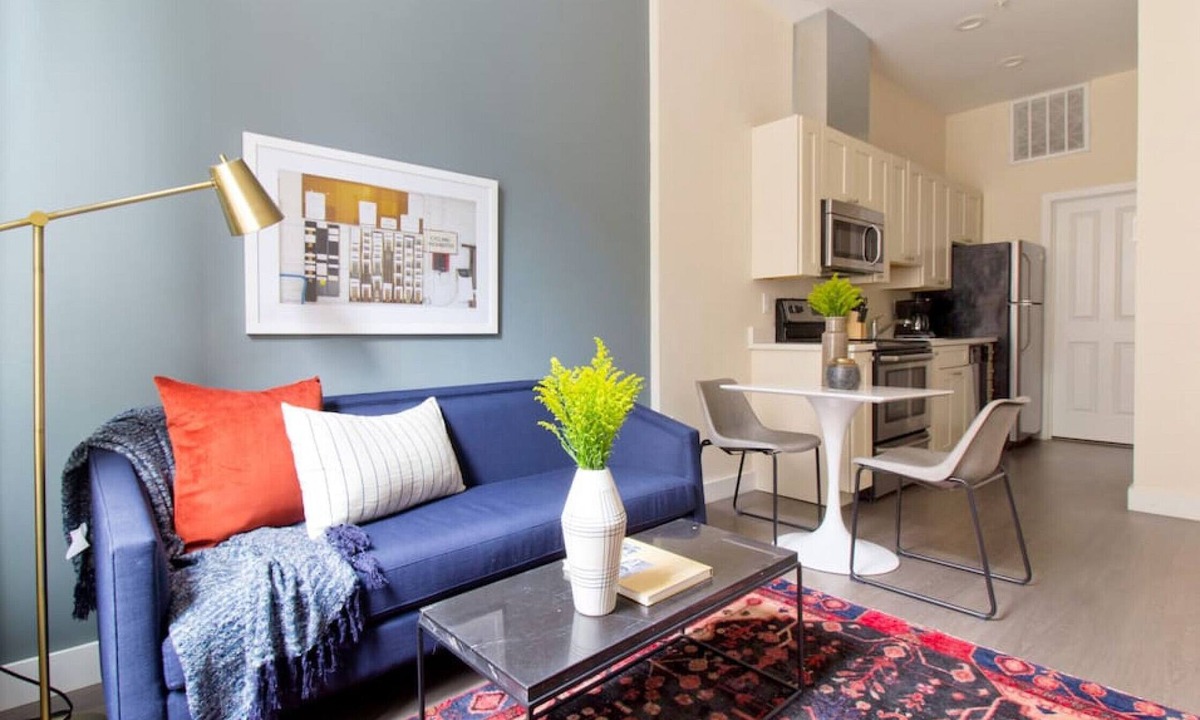 Downtown Boston Apartment | Bright & Bold Loft | Fast Wifi | Downtown Boston