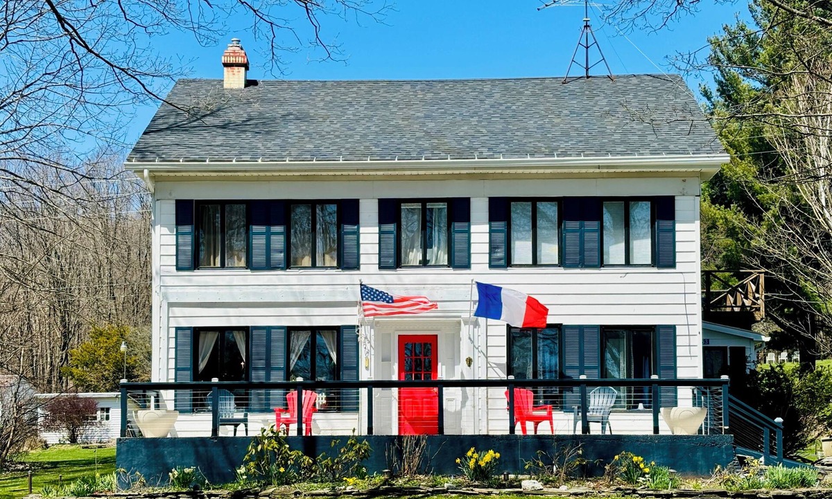 Jefferson House | Bright Catskills Farmhouse on Private Land W/Sunroom, Fire Pit, Near Stamford